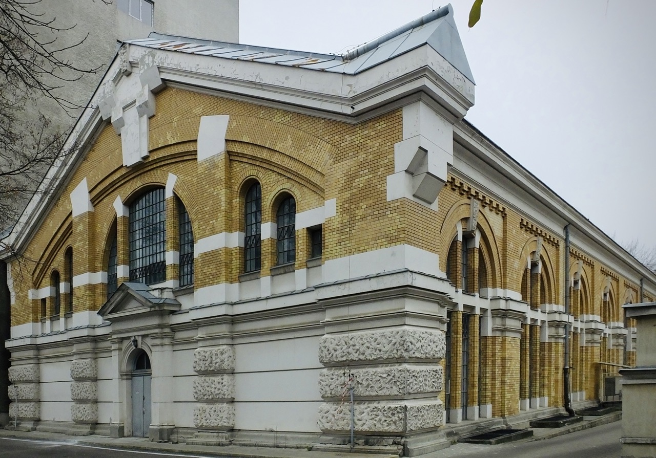 Stara Kotłownia Building